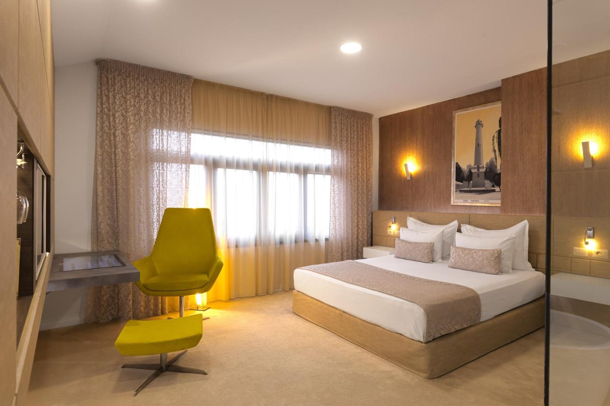 Hotel Vila Class 萨图马雷 外观 照片